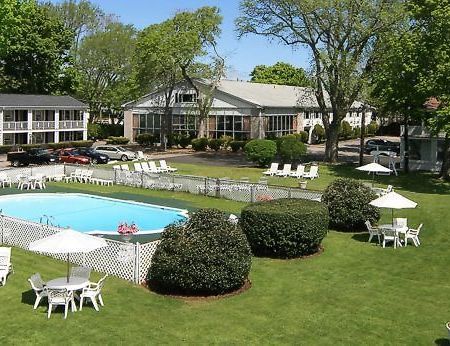 Shoreway Acres Inn Falmouth Exterior photo